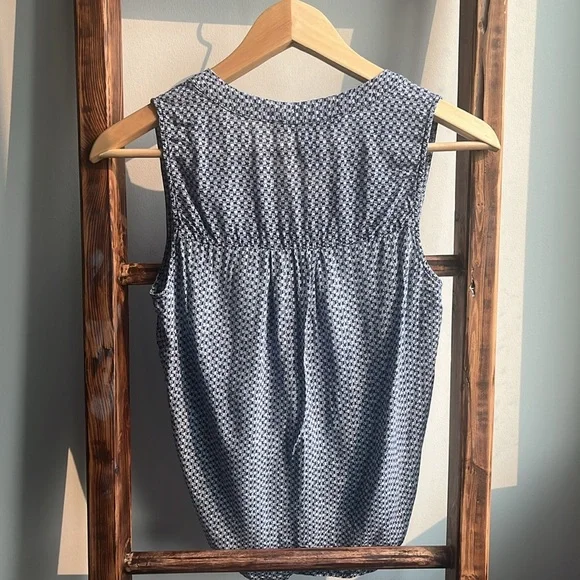 Crop top - Picture 3 of 6